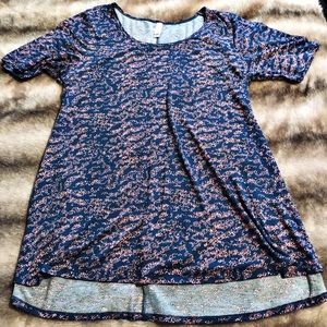 Lularoe top